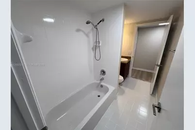 3261 Sabal Palm Mnr #202, Davie, FL 33024 - Photo 13