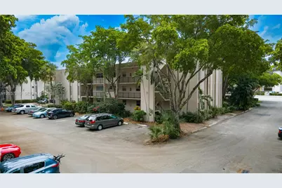 469 N Pine Island Rd #B308, Plantation, FL 33324 - Photo 31