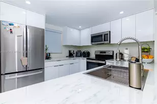 469 N Pine Island Rd, Plantation, FL 33324 - Photo 35