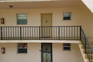 469 N Pine Island Rd, Plantation, FL 33324 - Photo 5