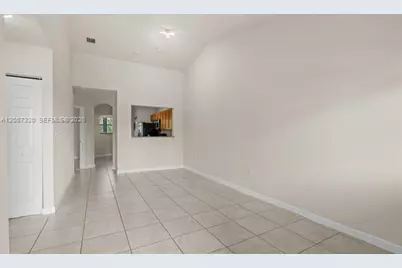 22561 SW 88th Pl #303-7, Cutler Bay, FL 33190 - Photo 5