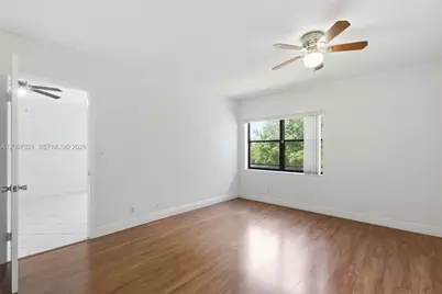 11396 Taft St #11396, Pembroke Pines, FL 33026 - Photo 19