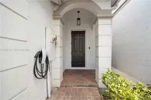 10743 NW 78th Terrace, Doral, FL 33178 - Photo 3