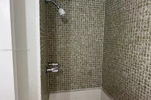 4725 NW 7th St, Miami, FL 33126 - Photo 5