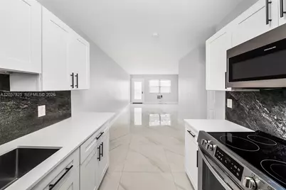 410 Euclid Ave #11, Miami Beach, FL 33139 - Photo 3