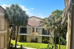 833 Riverside Dr, Coral Springs, FL 33071 - Photo 7