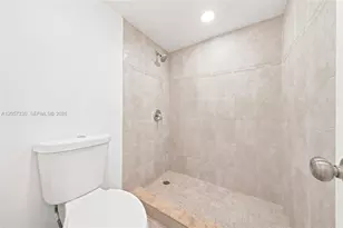 4384 NW 9th Ave, Deerfield Beach, FL 33064 - Photo 23