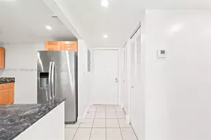 4384 NW 9th Ave, Deerfield Beach, FL 33064 - Photo 5