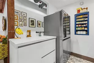 1566 NE 110th St, Miami, FL 33161 - Photo 13
