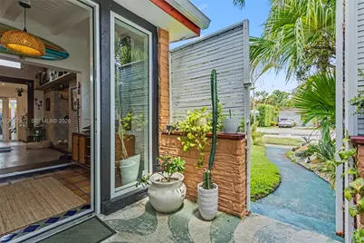 1566 NE 110th St, Miami, FL 33161 - Photo 35