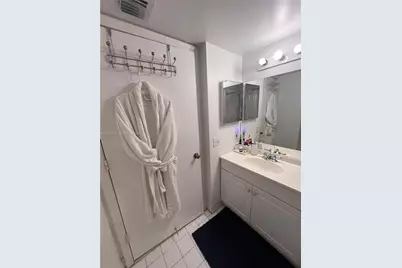 460 S Park Road #6-304, Hollywood, FL 33021 - Photo 13