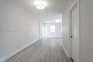 2416 Flamingo Dr, Miami Beach, FL 33140 - Photo 7