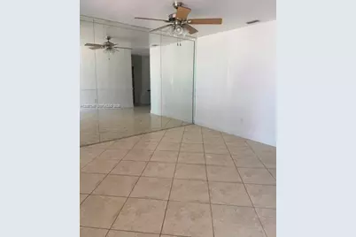 17545 NW 49   Ct, Miami, FL 33055 - Photo 7