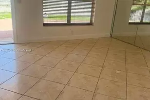 17545 NW 49th Ct, Miami, FL 33055 - Photo 15