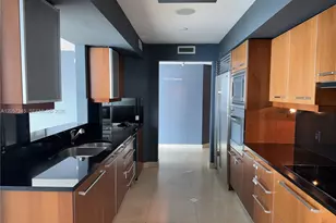 1331 Brickell Bay Dr, Miami, FL 33131 - Photo 17