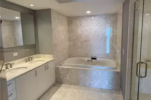 1331 Brickell Bay Dr, Miami, FL 33131 - Photo 23