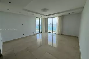 1331 Brickell Bay Dr, Miami, FL 33131 - Photo 11