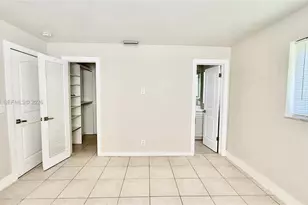 320 Holloway Dr, Plantation, FL 33317 - Photo 15