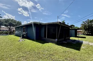 320 Holloway Dr, Plantation, FL 33317 - Photo 35