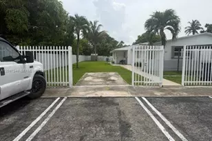 260 Northwest Dr, Miami, FL 33126 - Photo 5