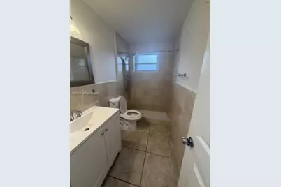 260 Northwest Dr #260, Miami, FL 33126 - Photo 11