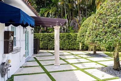 5711 SW 64th Ave, South Miami, FL 33143 - Photo 39