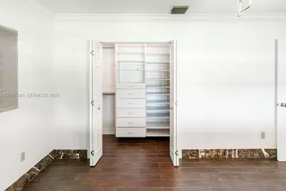 5711 SW 64th Ave, South Miami, FL 33143 - Photo 23