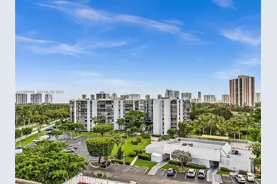 20500 W Country Club Dr #203, Aventura, FL 33180 - Photo 41