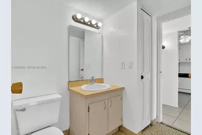 20500 W Country Club Dr #203, Aventura, FL 33180 - Photo 35