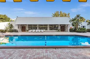 20500 W Country Club Dr, Aventura, FL 33180 - Photo 47