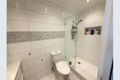 329 Poinciana Dr #909, Sunny Isles Beach, FL 33160 - Photo 19
