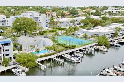329 Poinciana Dr #909, Sunny Isles Beach, FL 33160 - Photo 25