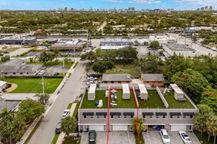 1066 NE 35th St, Oakland Park, FL 33334 - Photo 37