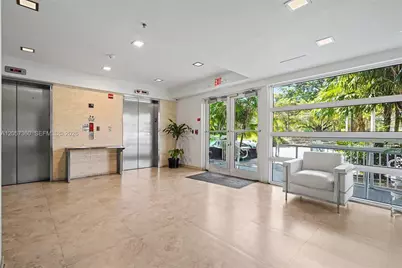 816 NW 11th St #402, Miami, FL 33136 - Photo 11