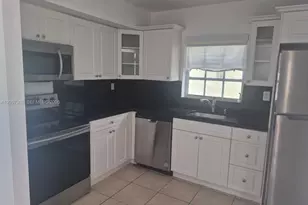 8500 SW 109th Ave, Miami, FL 33173 - Photo 7