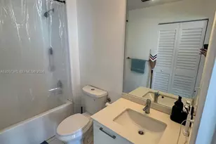 151 SE 1st St, Miami, FL 33131 - Photo 7