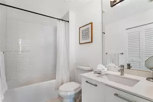 151 SE 1st St, Miami, FL 33131 - Photo 33