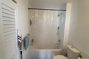 151 SE 1st St, Miami, FL 33131 - Photo 5