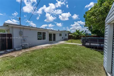 20440 NW 20th Ct, Miami Gardens, FL 33056 - Photo 11