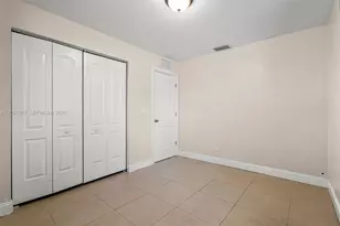 3220 E 8th Ave, Hialeah, FL 33013 - Photo 19