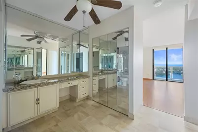 20505 E Country Club Dr #1434, Aventura, FL 33180 - Photo 13
