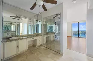 20505 E Country Club Dr, Aventura, FL 33180 - Photo 13