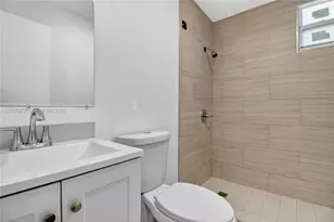 428 NW 97th St, Miami, FL 33150 - Photo 17