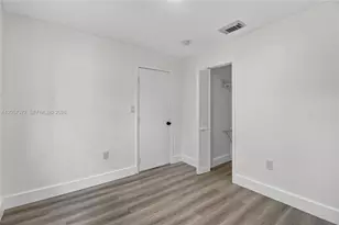 428 NW 97th St, Miami, FL 33150 - Photo 13