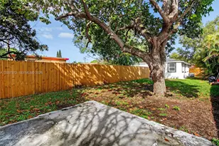 428 NW 97th St, Miami, FL 33150 - Photo 37