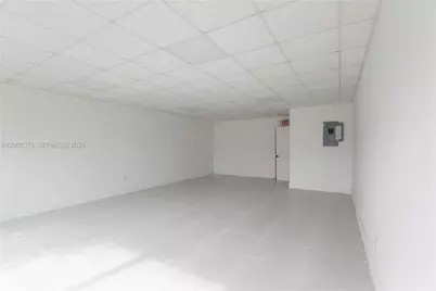8211 Biscayne Blvd, Miami, FL 33138 - Photo 5