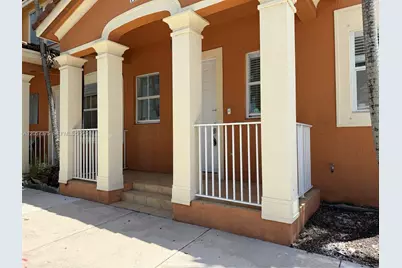 10852 SW 240th St, Homestead, FL 33032 - Photo 5