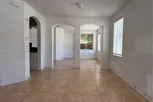 10852 SW 240th St, Homestead, FL 33032 - Photo 7