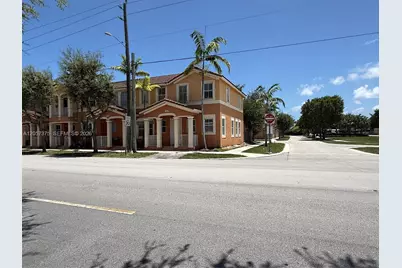 10852 SW 240th St, Homestead, FL 33032 - Photo 1