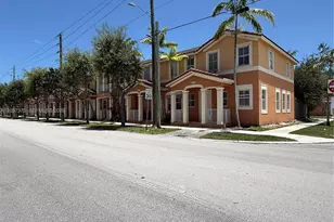 10852 SW 240th St, Homestead, FL 33032 - Photo 3